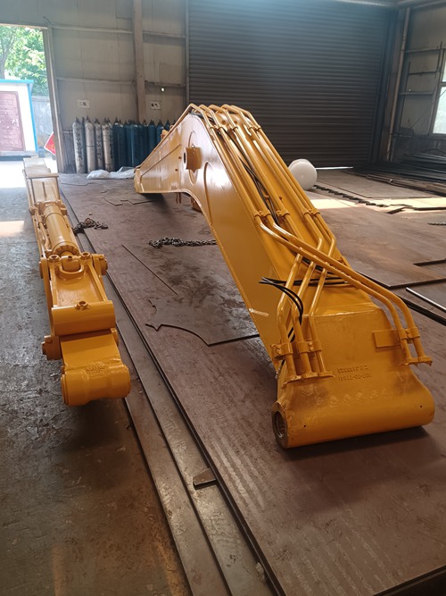 挖掘機(jī)大臂加長(zhǎng)