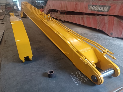 挖掘機加長臂改裝